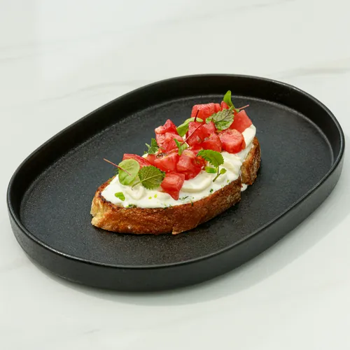 С томатом и страчателлой