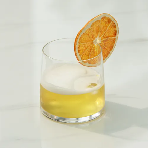 Орел терзающий змею